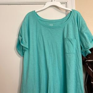Ana teal tee